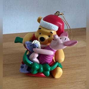 COPY - Disney Winnie the Pooh & Piglet Christmas Ornament! In Box. Collectible!